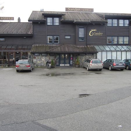 Sanden Hotel Hokksund Exterior photo