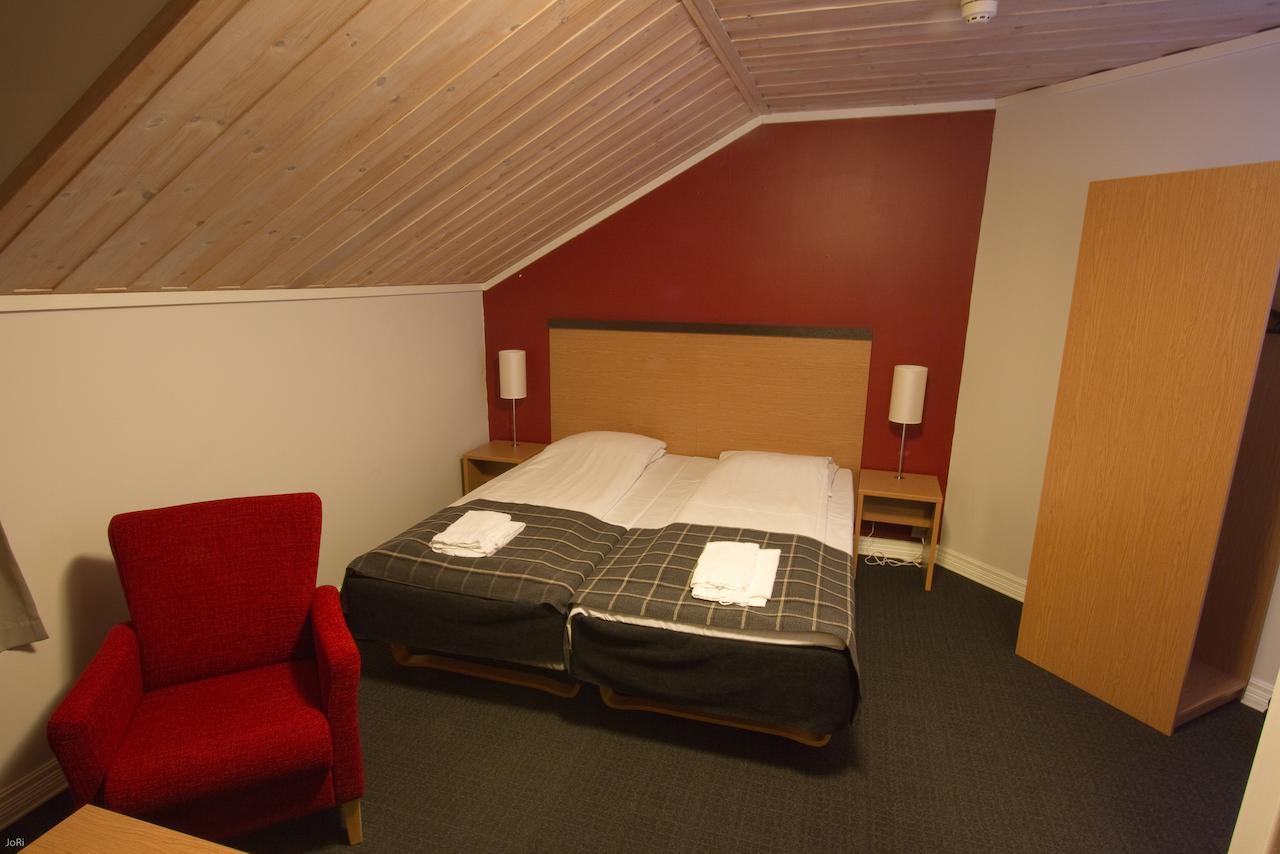Sanden Hotel Hokksund Room photo